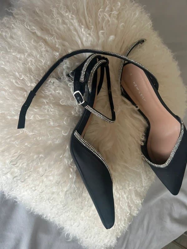 New Look Black satin shoe with diamonte trim