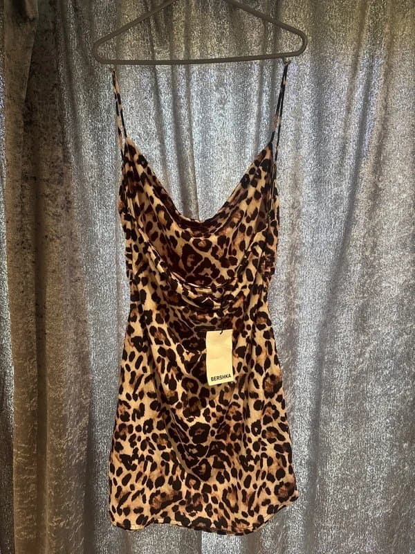 Bershka Bershka women’s leopard print dress
