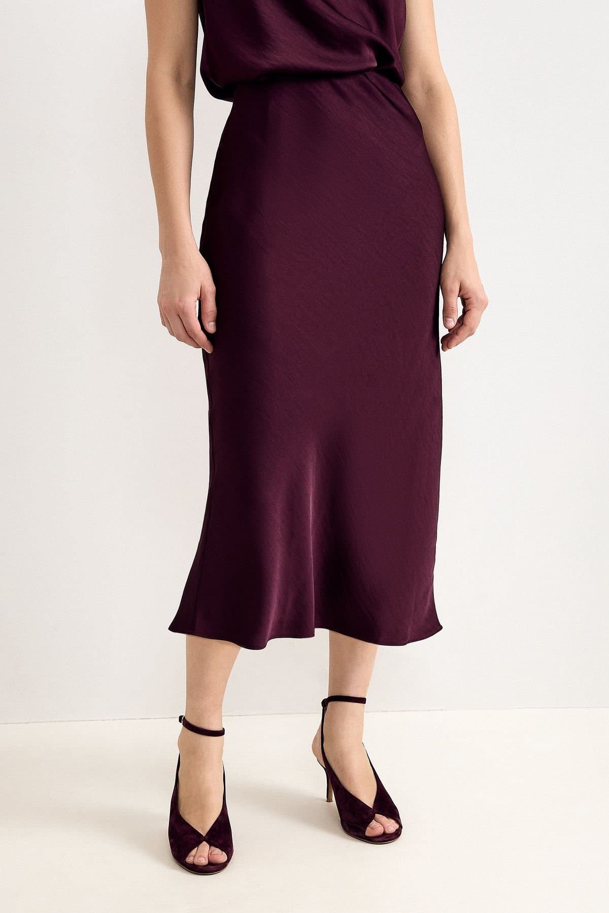 Phase Eight Phase Eight Women's Blake Midi Skirt in Wine