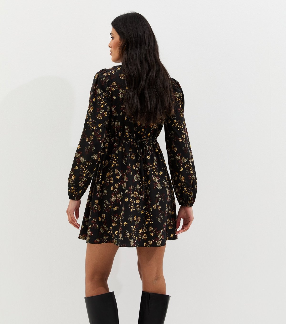 New Look Women's Black Floral Print Lace Trim Mini Dress New Look - 4