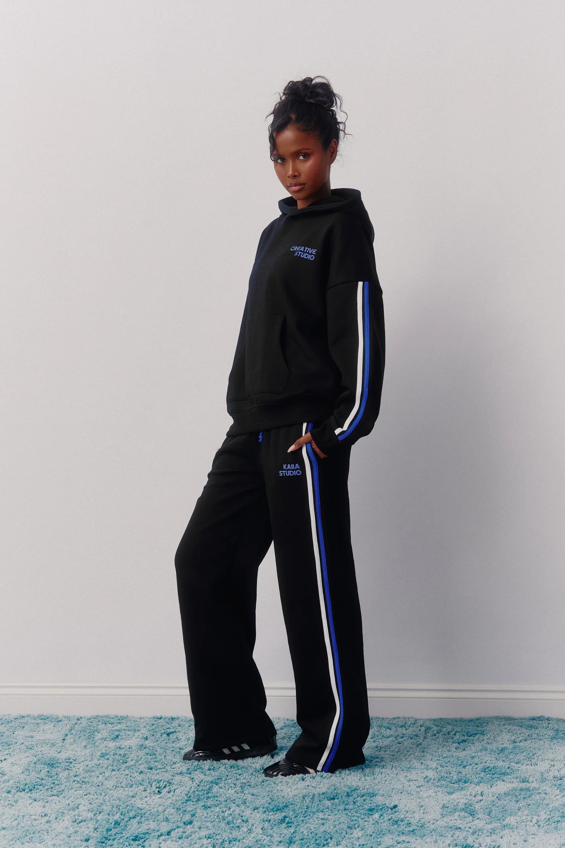 Kaiia Kaiia Logo Side Stripe Wide Leg Joggers Black & Cobalt