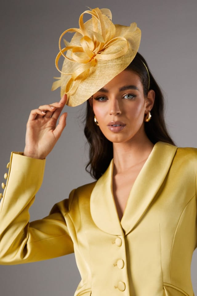 Coast Coast Women's Loop & Feather Upturn Disc Fascinator in Lemon - 2