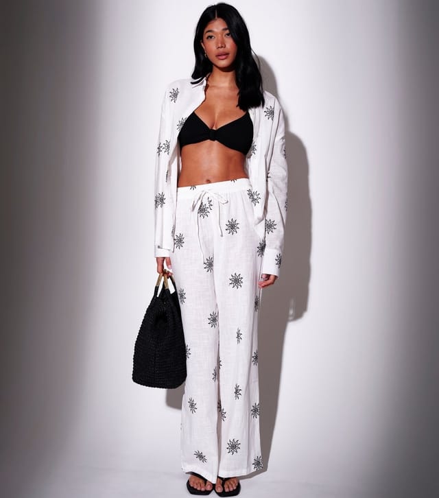South Beach Women's White Embroidered Sun Wide Leg Trousers South Beach New Look - 2