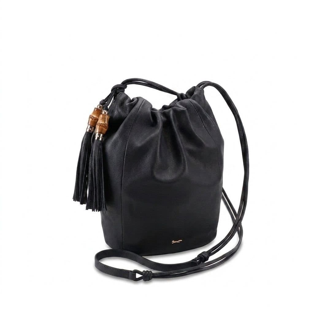Paul Costelloe Paul Costelloe Women's Piper Leather Crossbody Bag in Jet Black