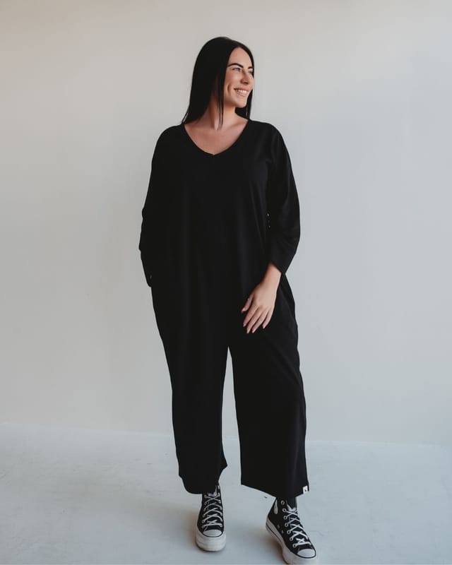 Turtledove London Turtledove London Women's Mai Black V-Neck Jumpsuit - 2