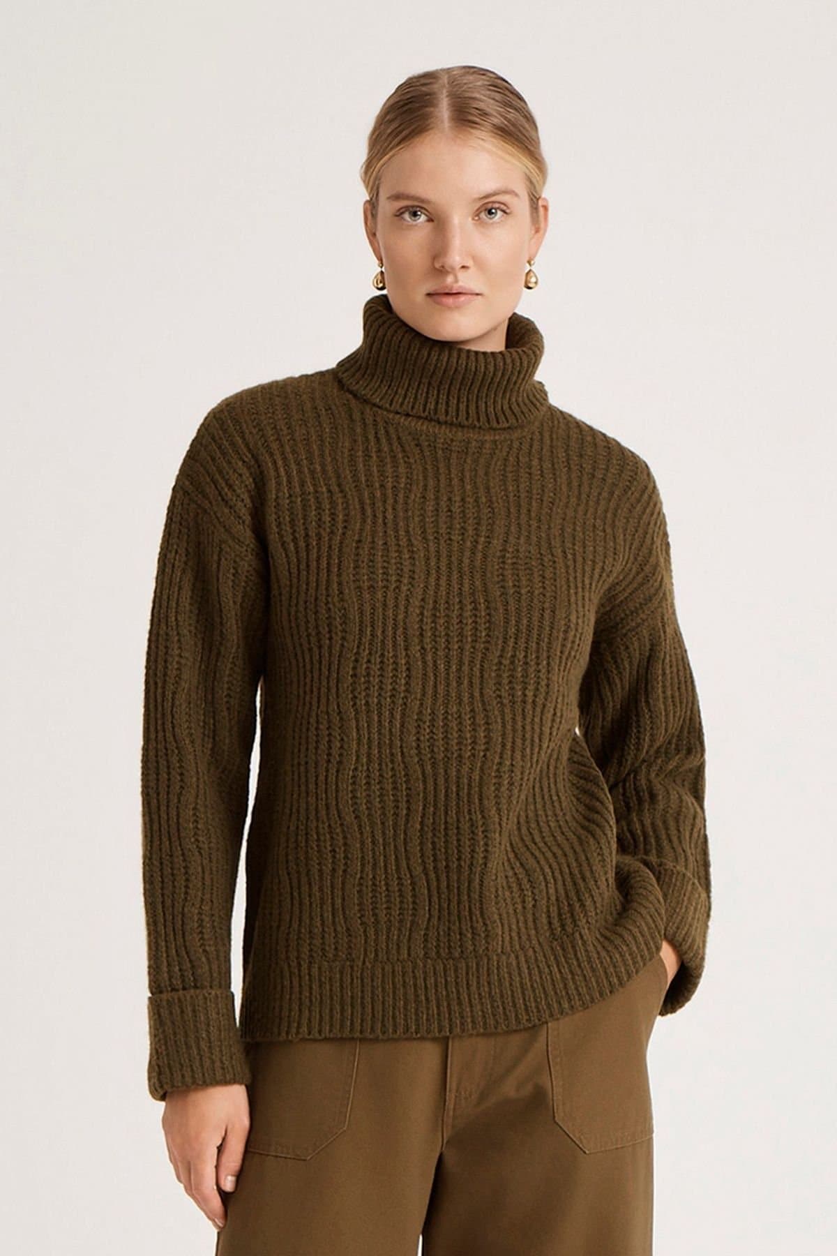 Finery London Finery London Dark Olive Roll Neck Knitted Jumper