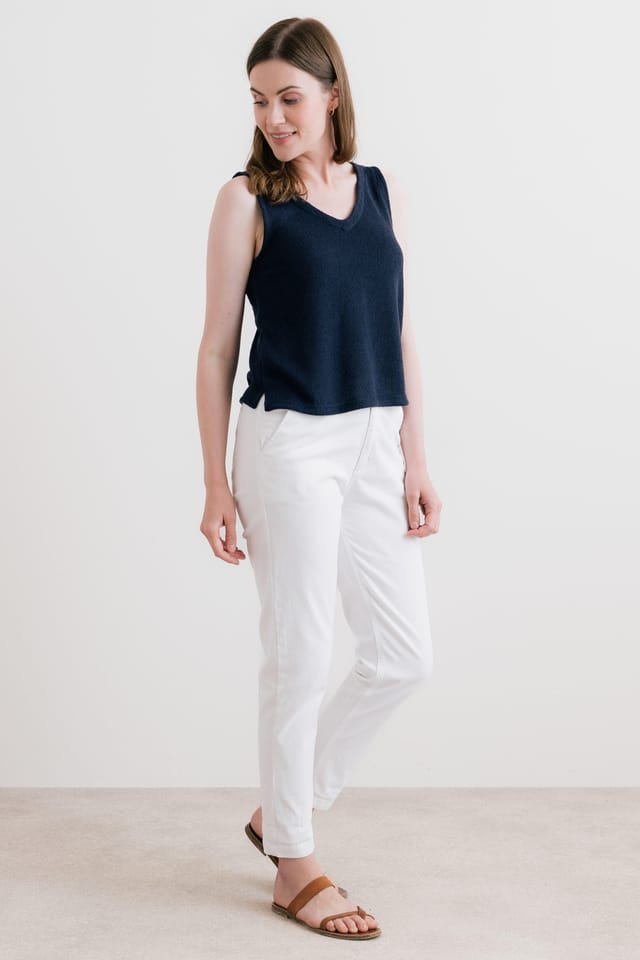 Lily & Me Lily & Me Women's Breaker Stretch Twill Trousers in White - 2