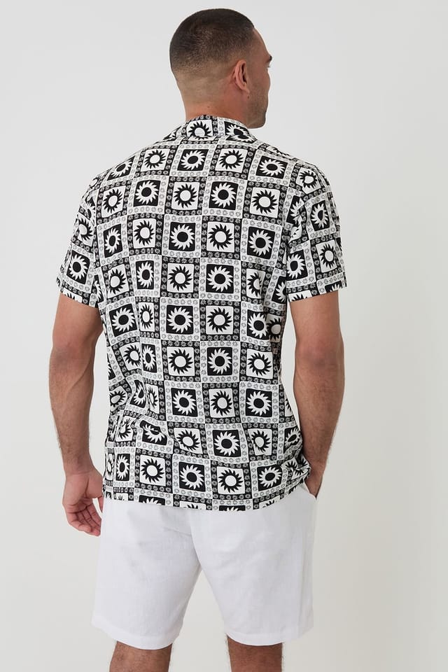 Threadbare Threadbare Men's Geometric Sun Print Short Sleeve Shirt in Black - 2