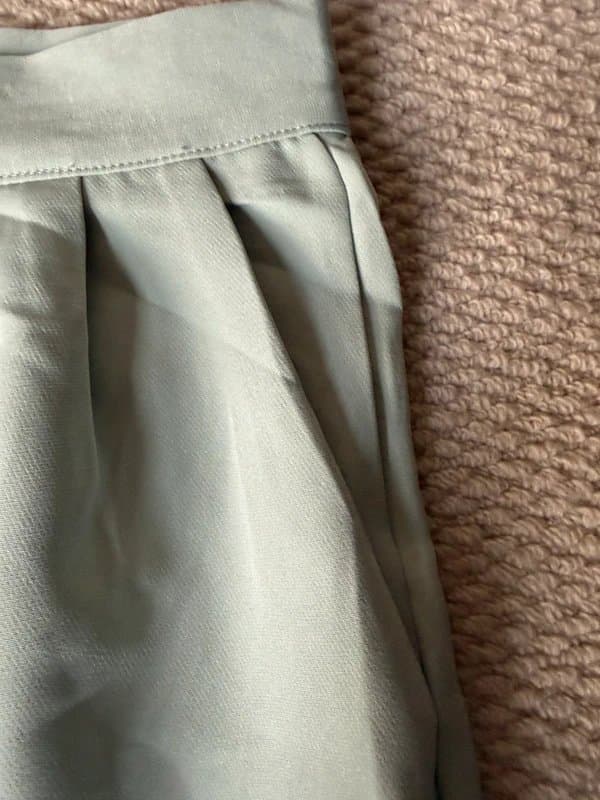 no labels Light sage wide leg tailored trousers - size M
