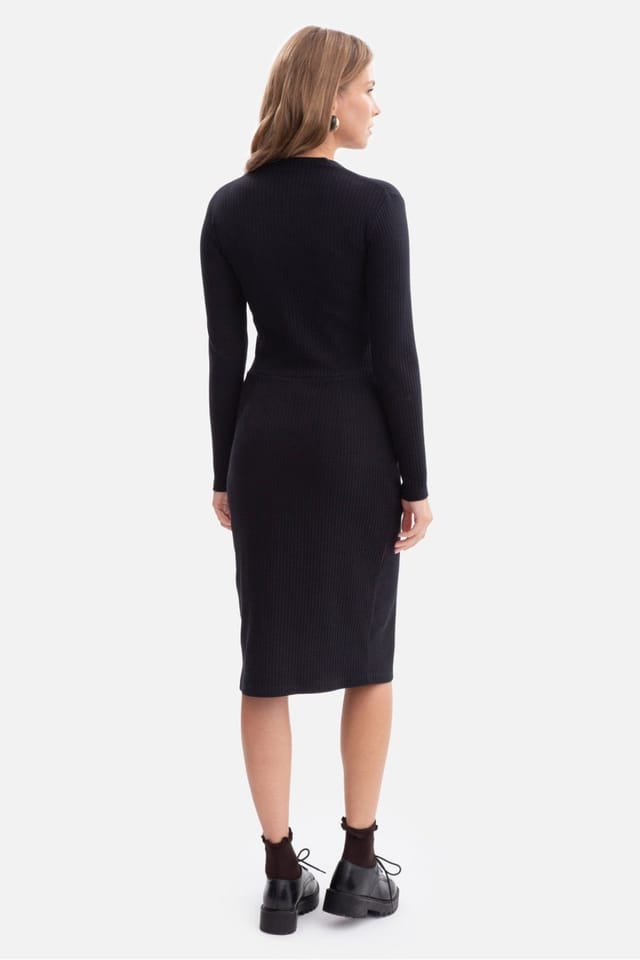 Love Lace Love Lace Women's Ribbed V Neck Midi Fitted Dress with Front Slit in Black - 2