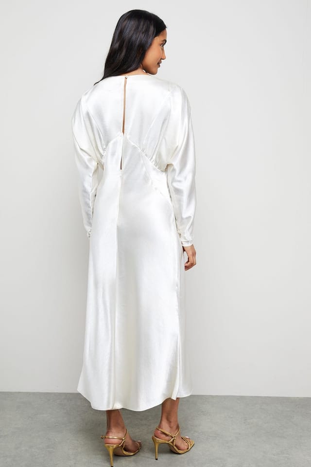 Warehouse Warehouse Women's Satin Batwing Draped Midaxi in Cream - 3