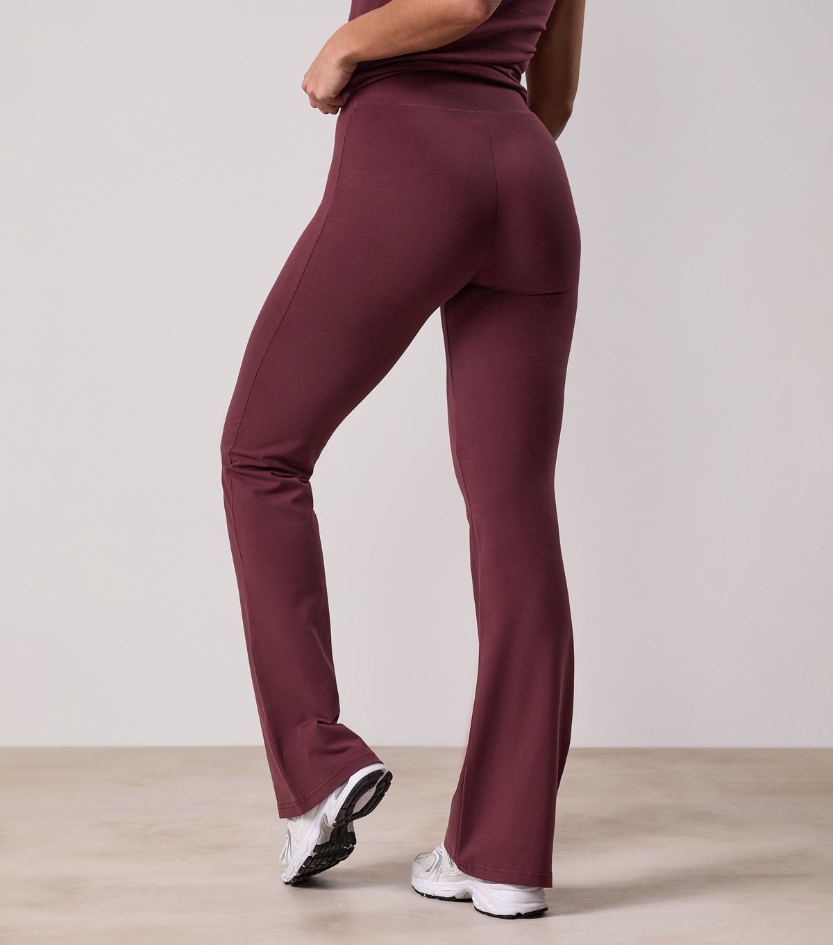 Gym King Women's Plush Burgundy Logo Waist Flared Leggings Gym King New Look - 3