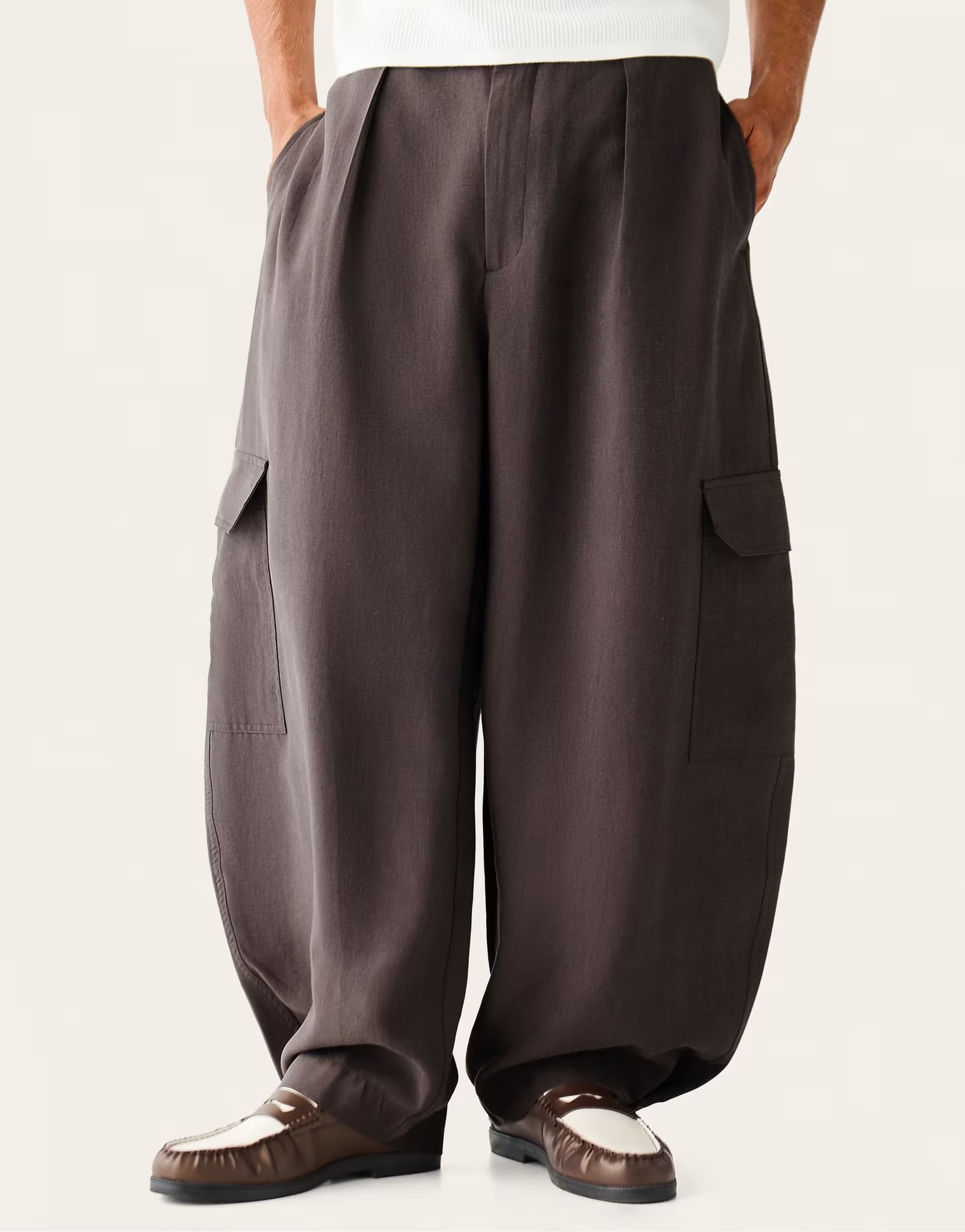 ASOS Bershka Fluid barrel tailored cargo trousers in grey