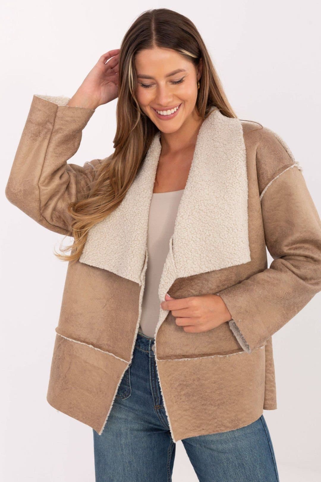 Love Lace Love Lace Women's Casual Fur Trim Polyester Jacket for Winter in Beige