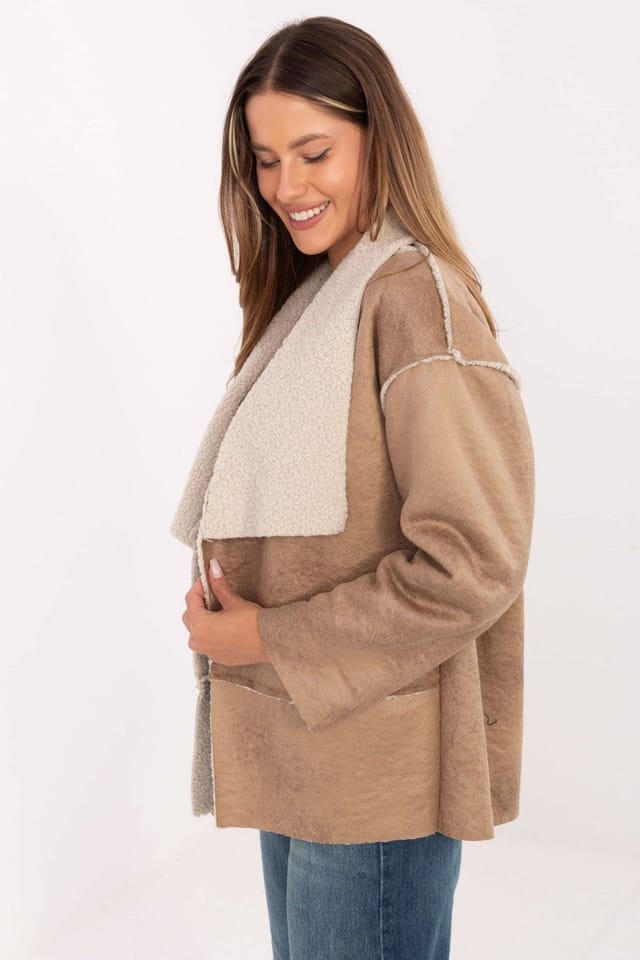 Love Lace Love Lace Women's Casual Fur Trim Polyester Jacket for Winter in Beige - 2