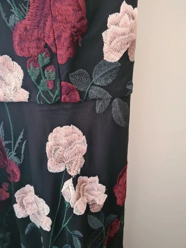 Studio 8 Party dress with roses