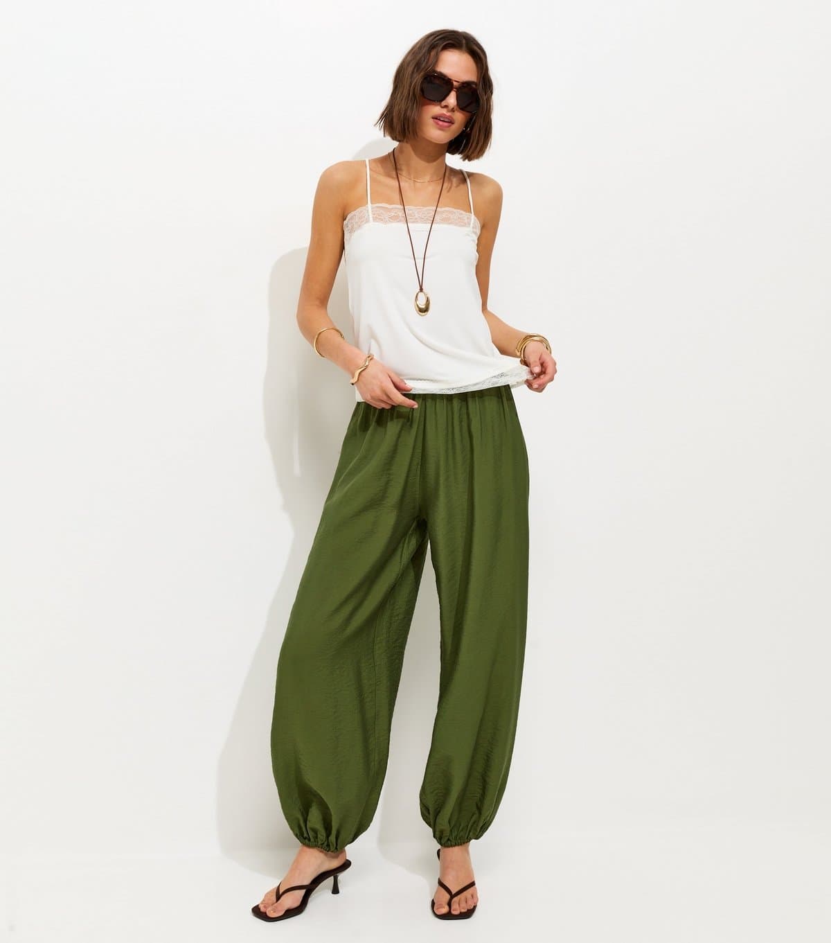 New Look Women's Green Cuffed Leg Trousers New Look