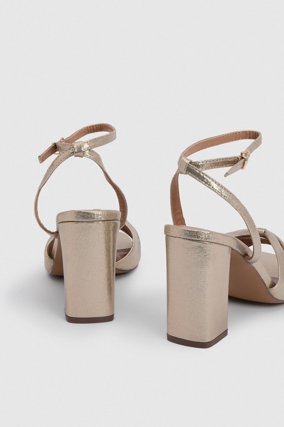 Oasis Oasis Women's Midyim Metallic Textile Ruched Front High Heel Block Heel Sandals in Gold - 4
