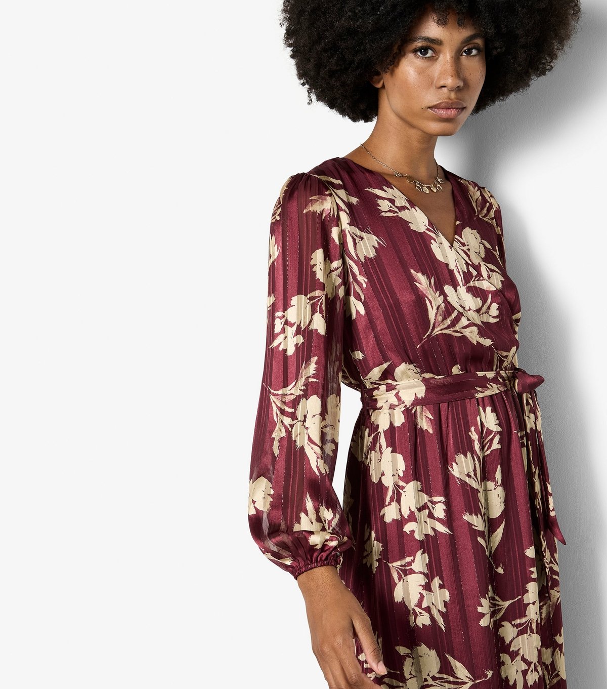 Apricot Women's Burgundy Floral Long Sleeve Midaxi Dress Apricot New Look - 4