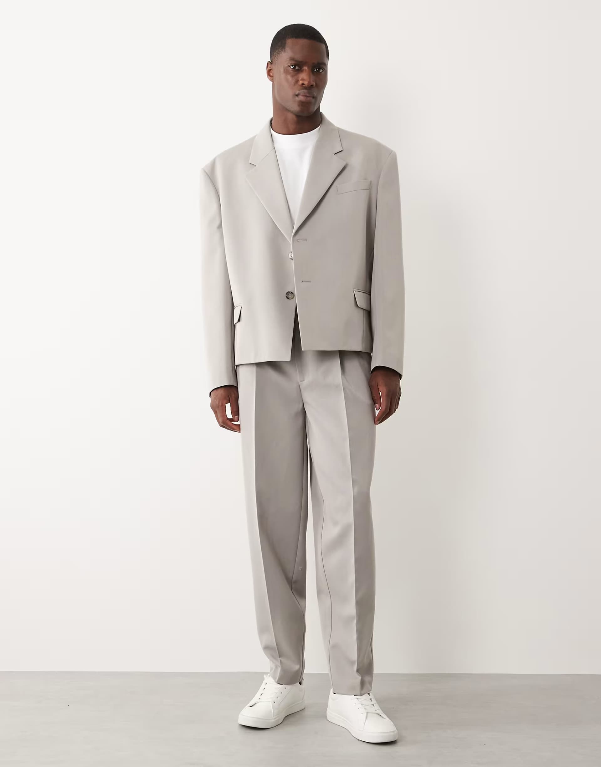 ASOS ASOS DESIGN oversized tapered suit trousers in light grey