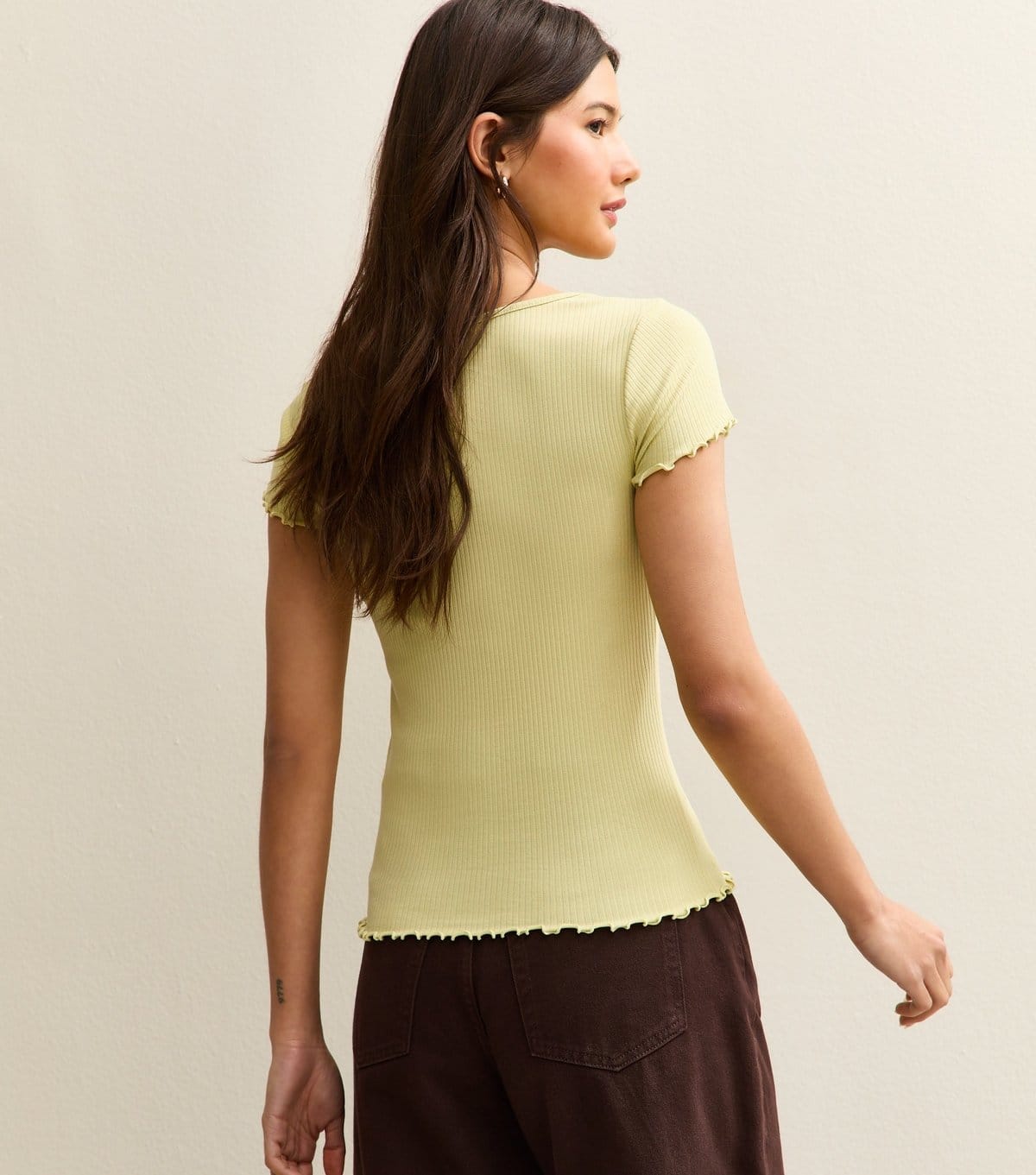 New Look Women's Light Green Ribbed Jersey Frilly Trim Short Sleeve Top New Look - 4