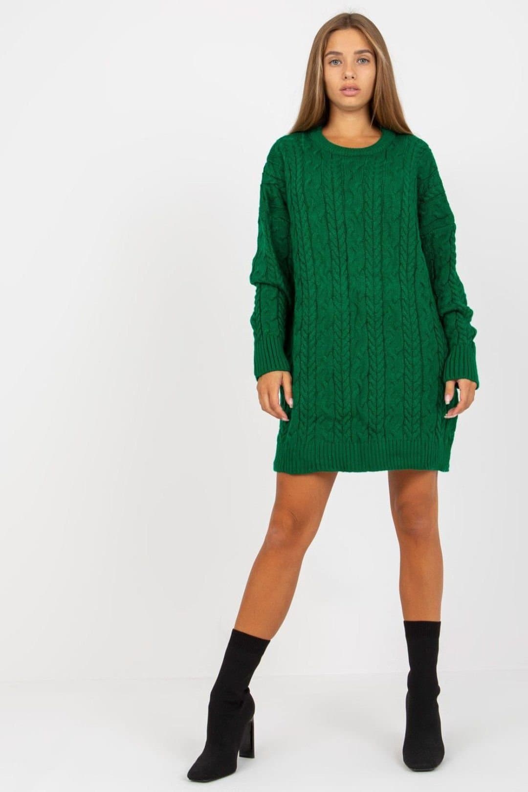 Love Lace Love Lace Women's Long Sleeve Round Neck Long Sweater in Green