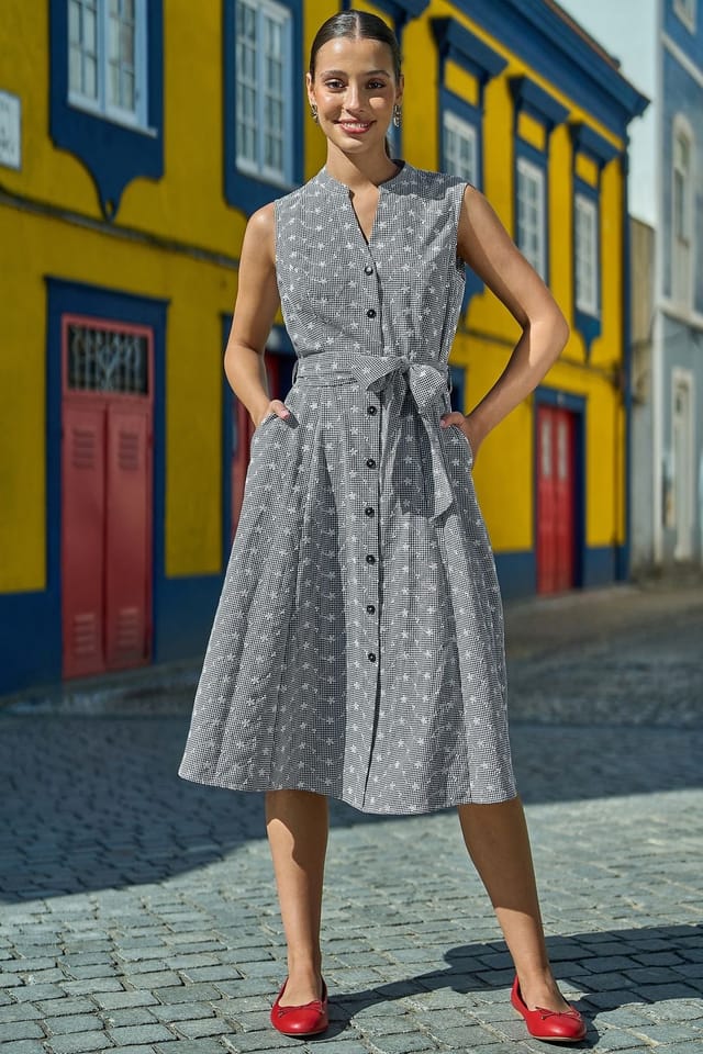 Yumi Yumi Women's Broderie Anglaise Embroidered Sleeveless Shirt Dress in Charcoal - 3