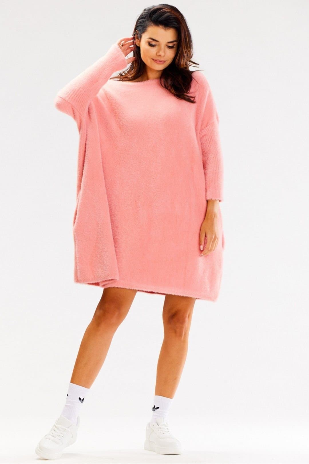 Love Lace Love Lace Women's Oversized Long Sleeve Knitted Sweater Shaggy in Pink