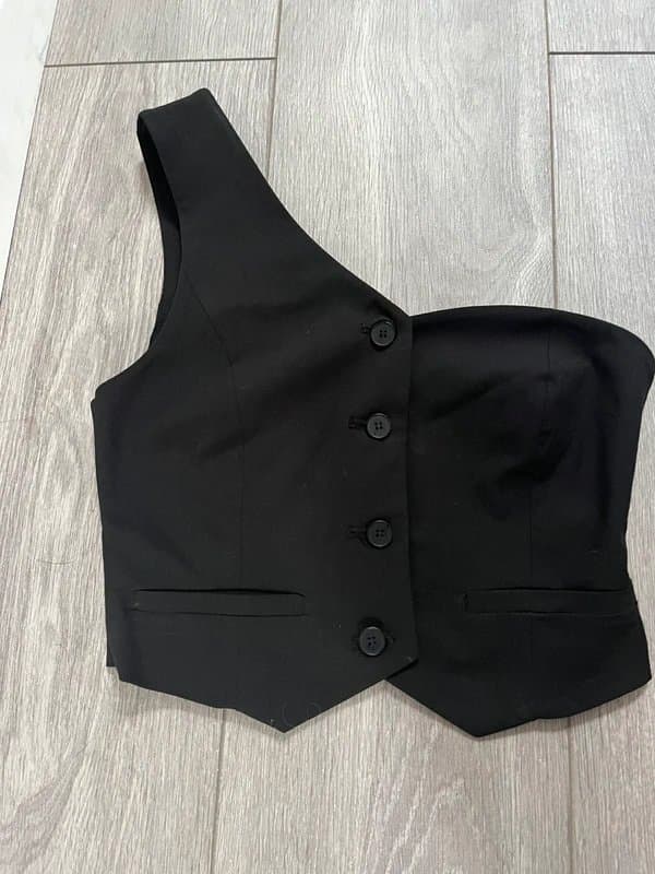 Bershka Bershka waistcoat asymmetric black top - UK 6 (petite)