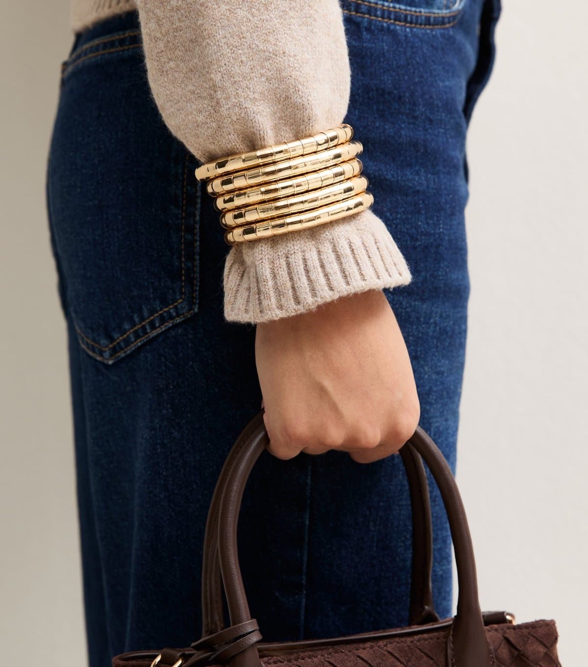 New Look Pack of 5 Gold Tone Slinky Stretch Bracelets New Look