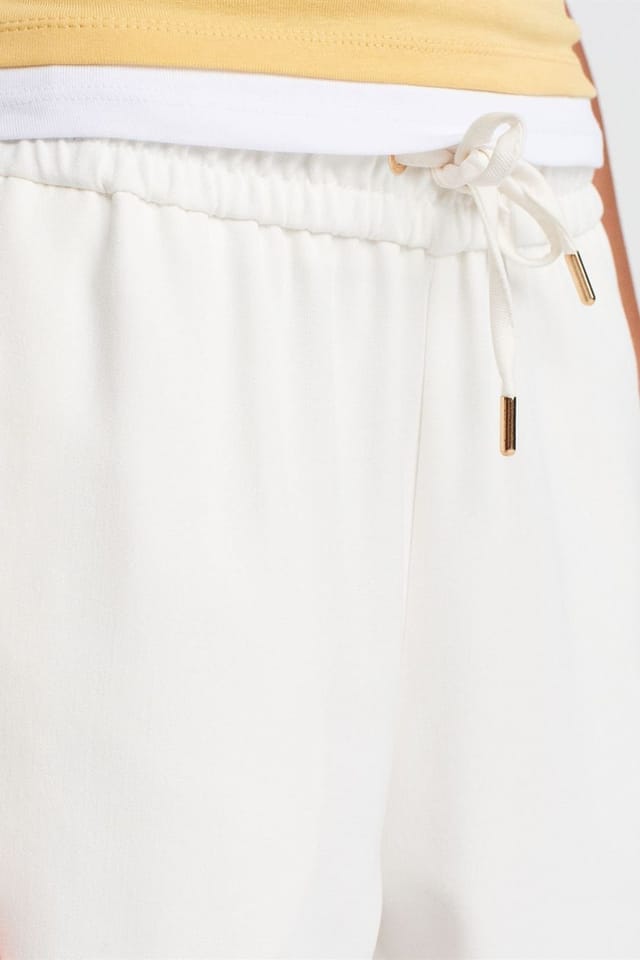 Dilvin Dilvin Women's Wide-Leg Woven Trousers With Drawstring Waist in White - 3