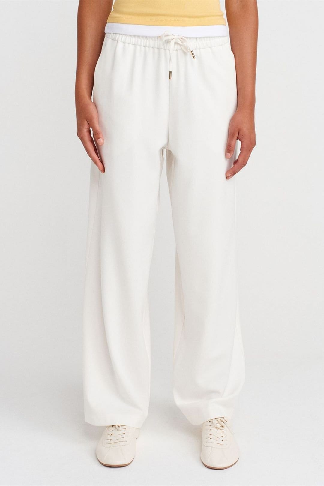 Dilvin Dilvin Women's Wide-Leg Woven Trousers With Drawstring Waist in White - 4
