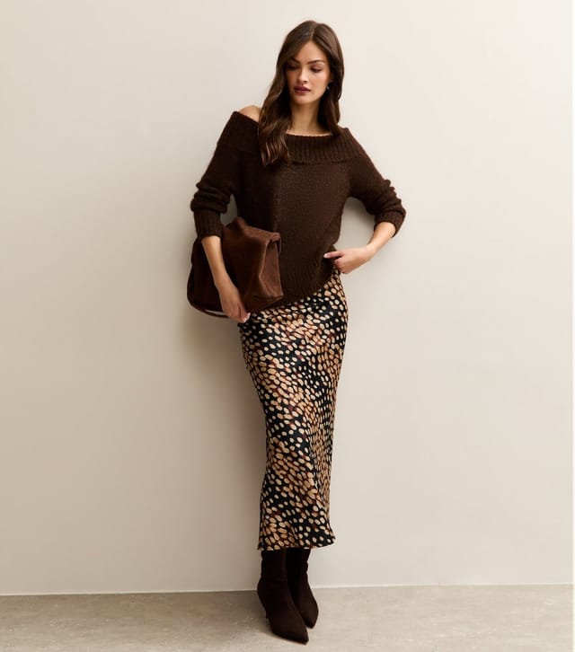 New Look Women's Tall Black Diagonal Spot Print Satin Bias Cut Midi Skirt New Look - 3