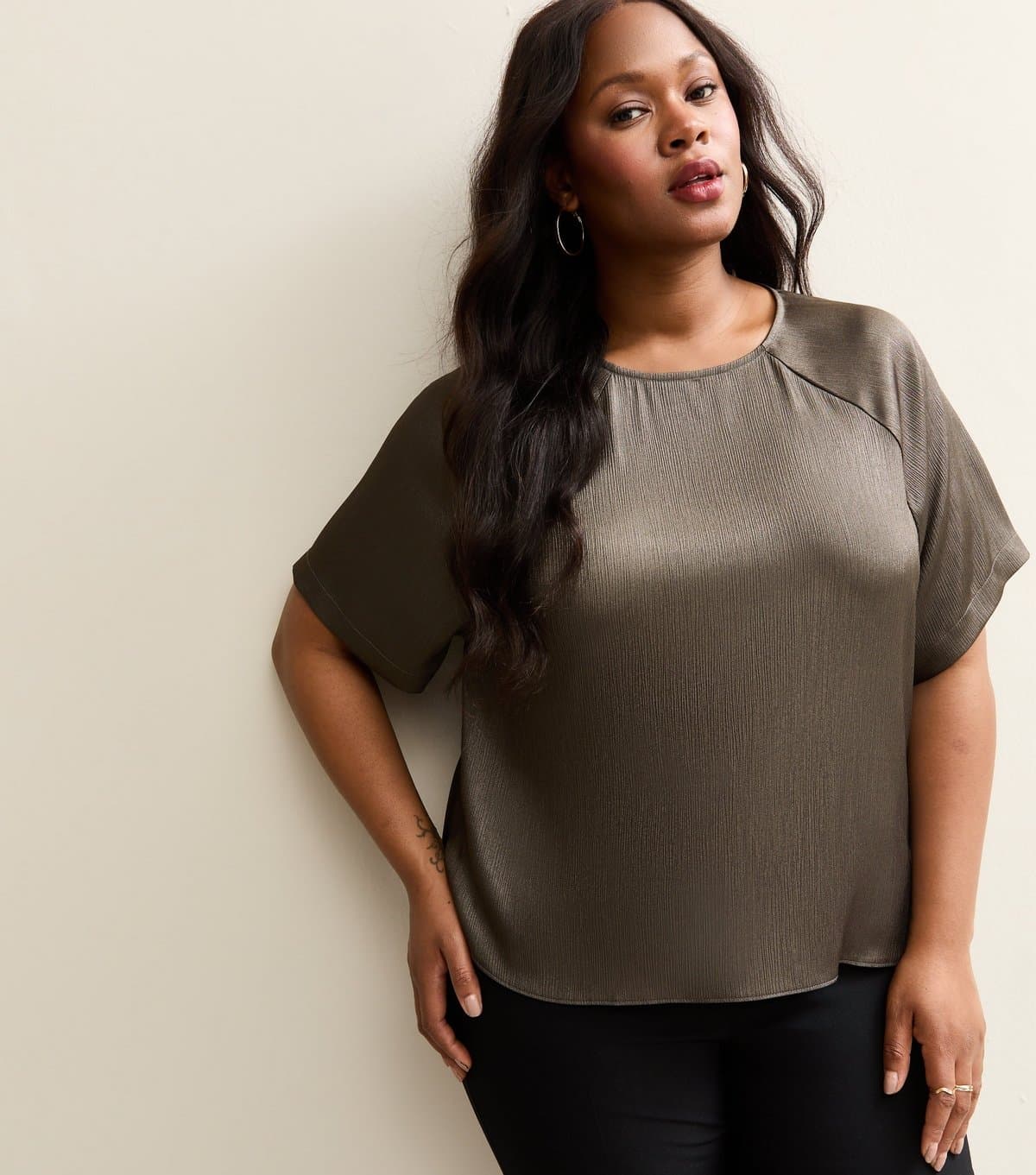 New Look Women's Plus Size Grey Metallic Short Sleeve Blouse Curves New Look