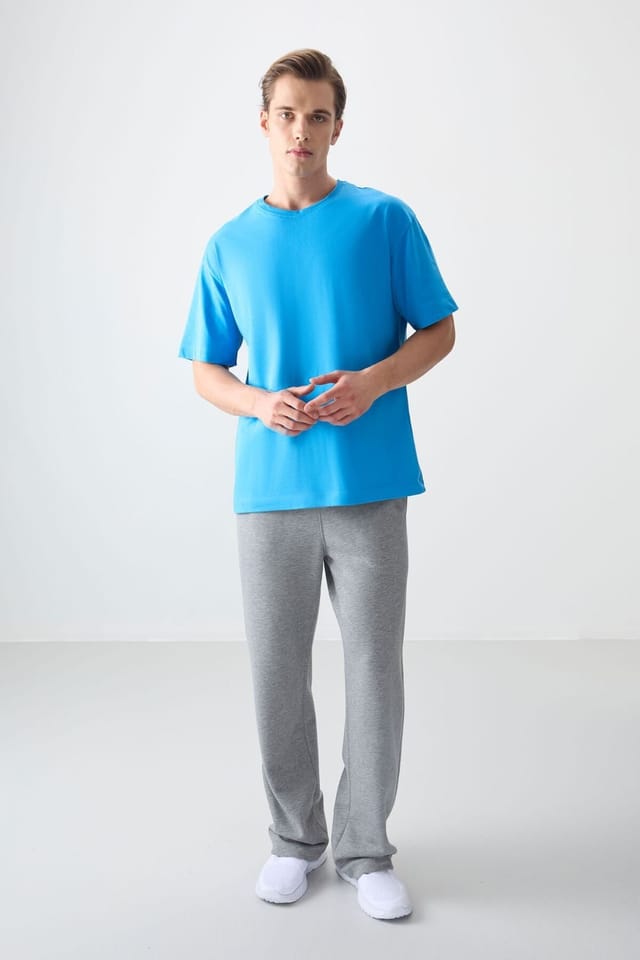 Tommy Life Tommy Life Men's Oversized Cotton Crew Neck T-Shirt in Bright Blue - 3