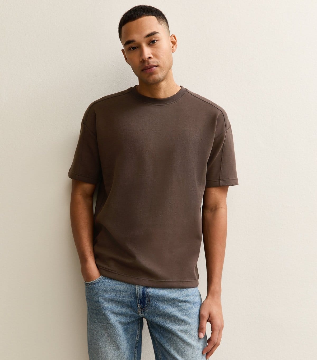 New Look Men's Dark Brown Oversized Short Sleeve T-Shirt New Look - 4