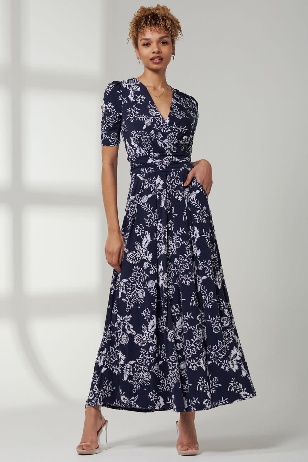 Jolie Moi Jolie Moi Women's Pleated Jersey Maxi Dress in Navy