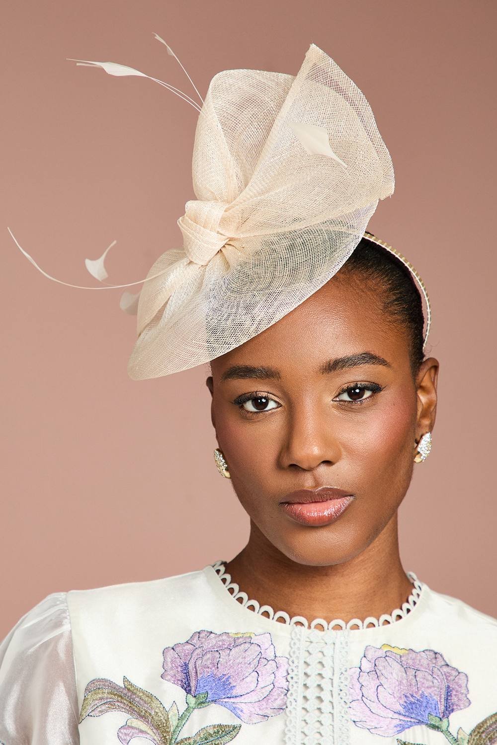 Coast Coast Women's Knot Detail Fascinator in Champagne - 2