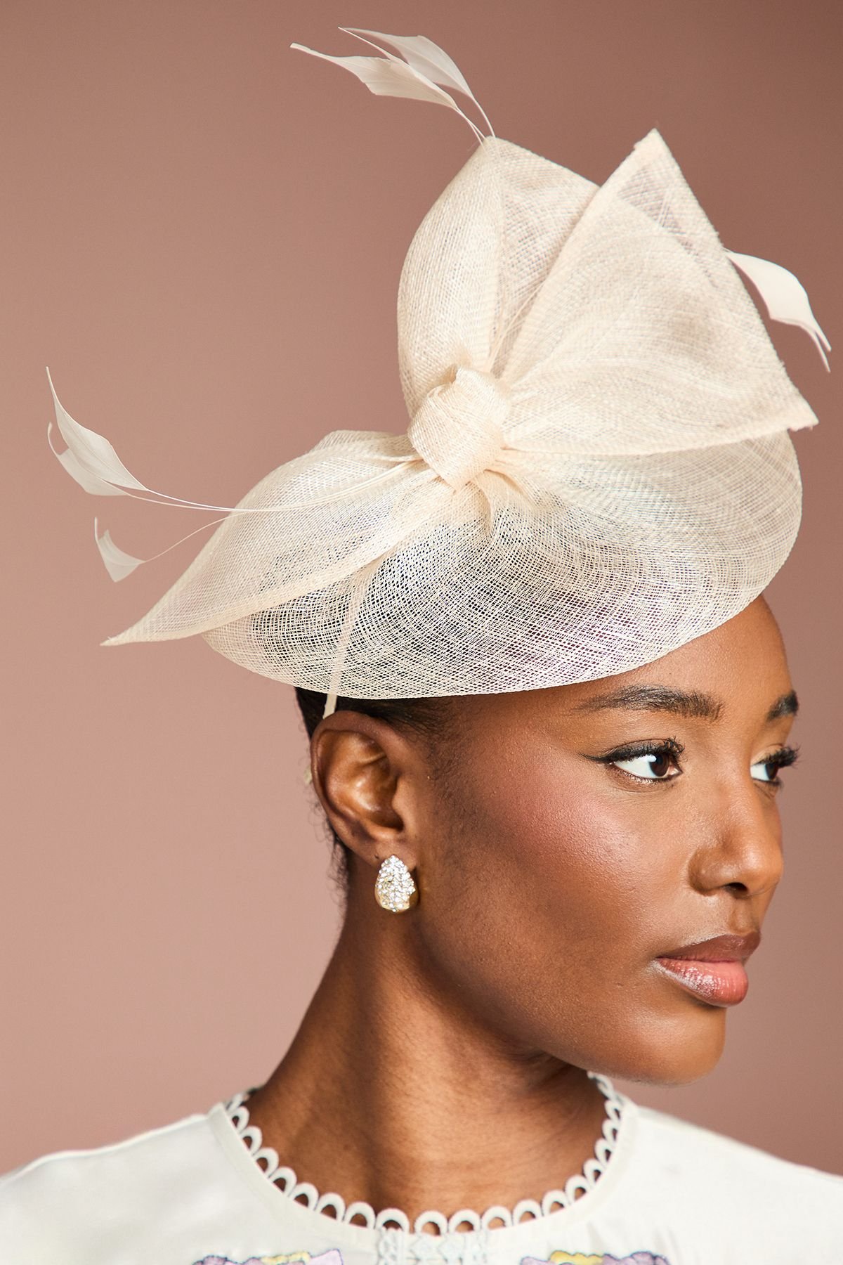 Coast Coast Women's Knot Detail Fascinator in Champagne - 3