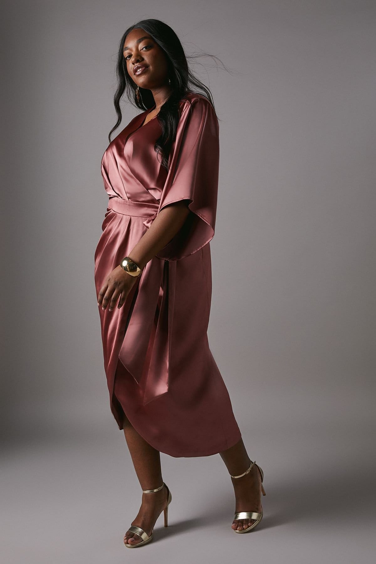 Coast Coast Women's Plus Satin Pleat Front Midi Wrap Dress in Rose - 4