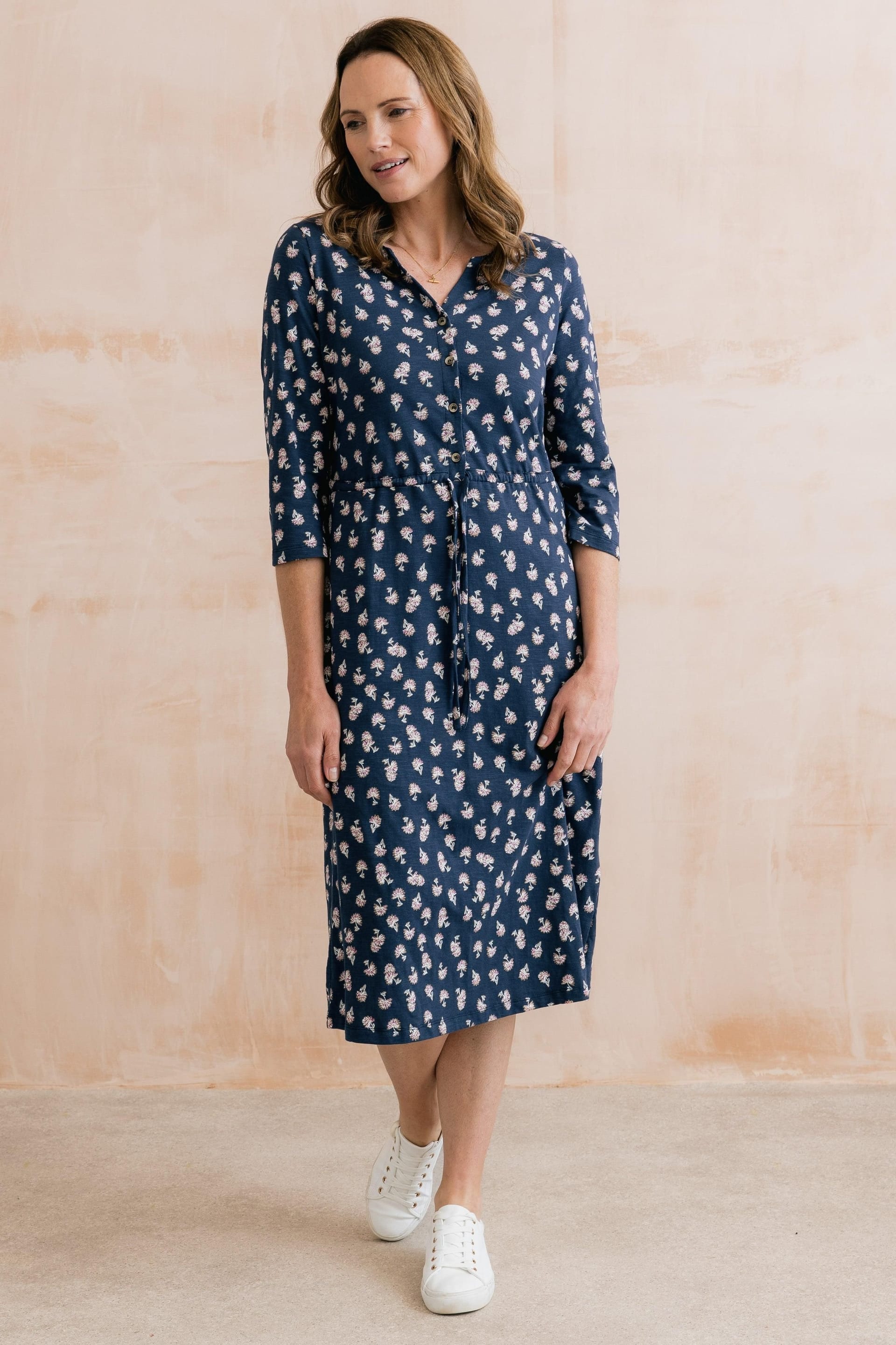 Lily & Me Lily & Me Women's Callowell Printed Jersey Midi Dress in Navy - 4