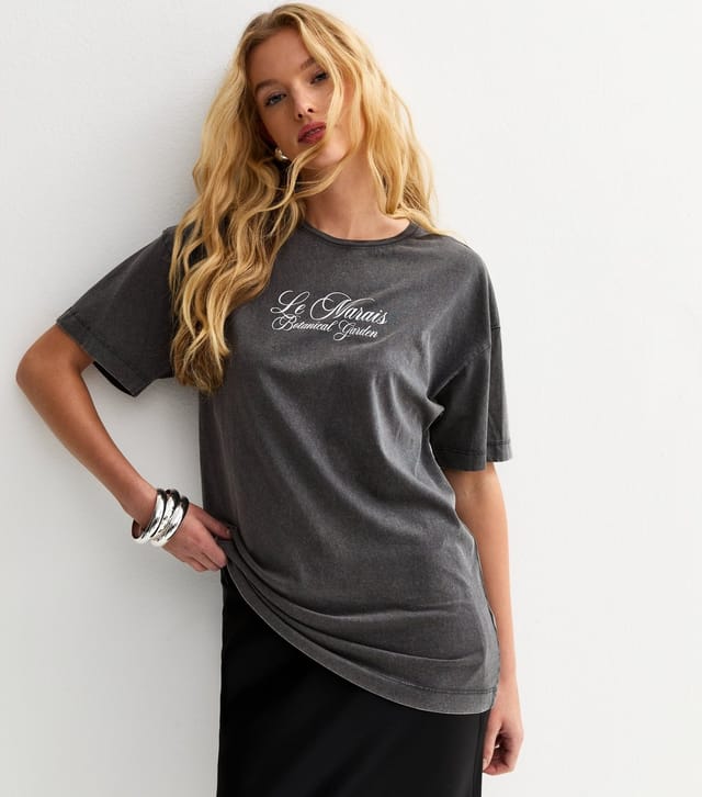 New Look Women's Dark Grey Botanical Garden Graphic T-Shirt New Look - 2