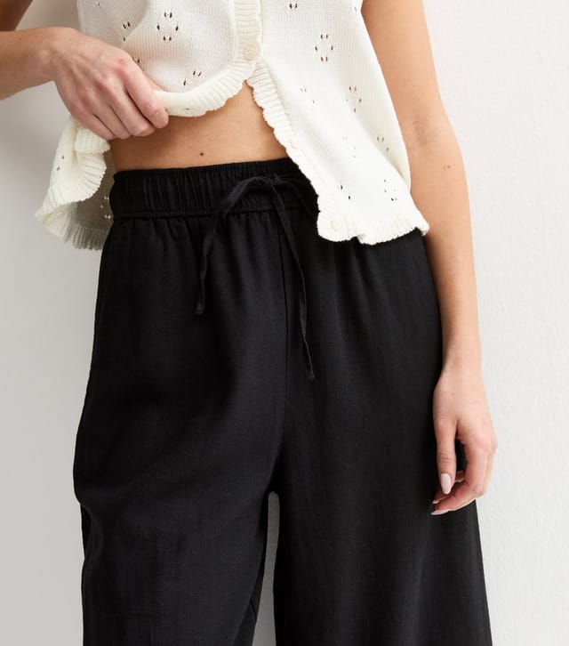 New Look Women's Black Linen Blend Crop Trousers New Look - 2