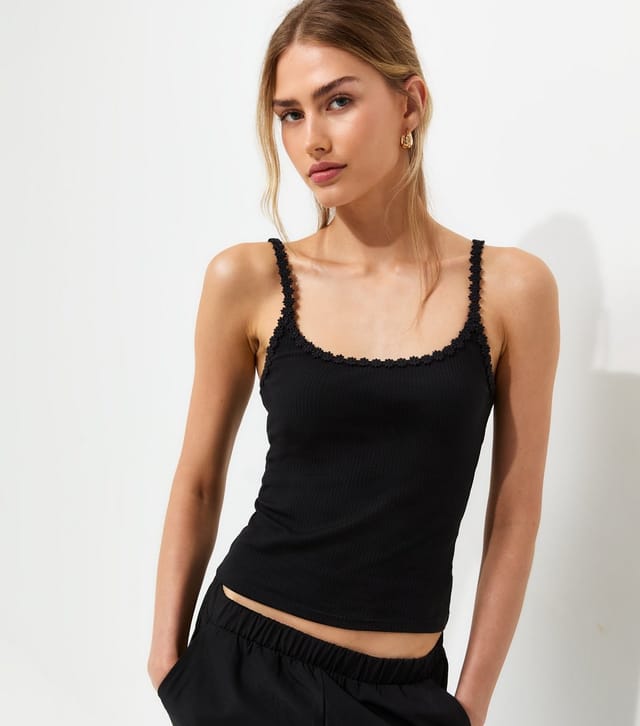 New Look Women's Black Cotton Rich Daisy Trim Scoop Neck Vest Top New Look - 2