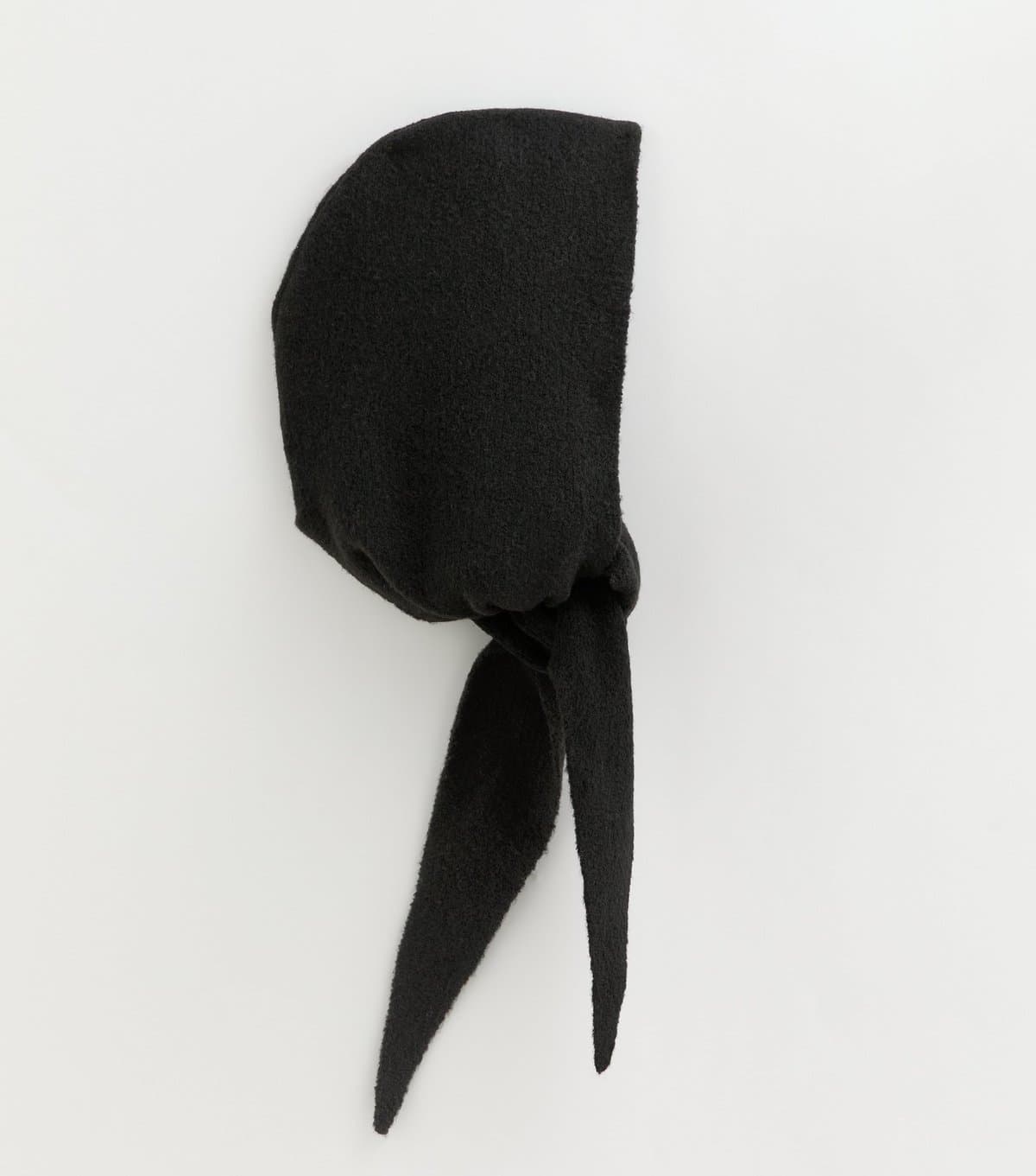 New Look Black Hooded Scarf Bonnet New Look