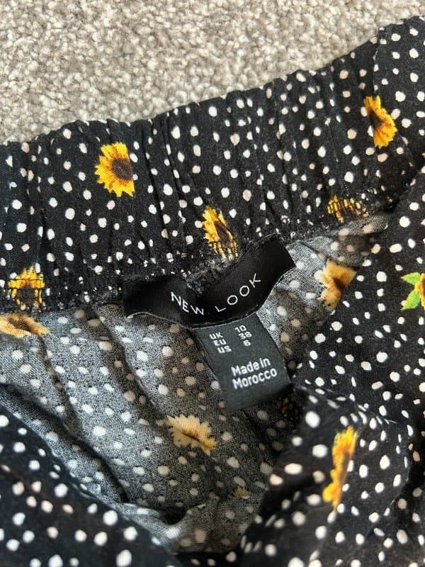 New Look New Look sunflower cropped trousers