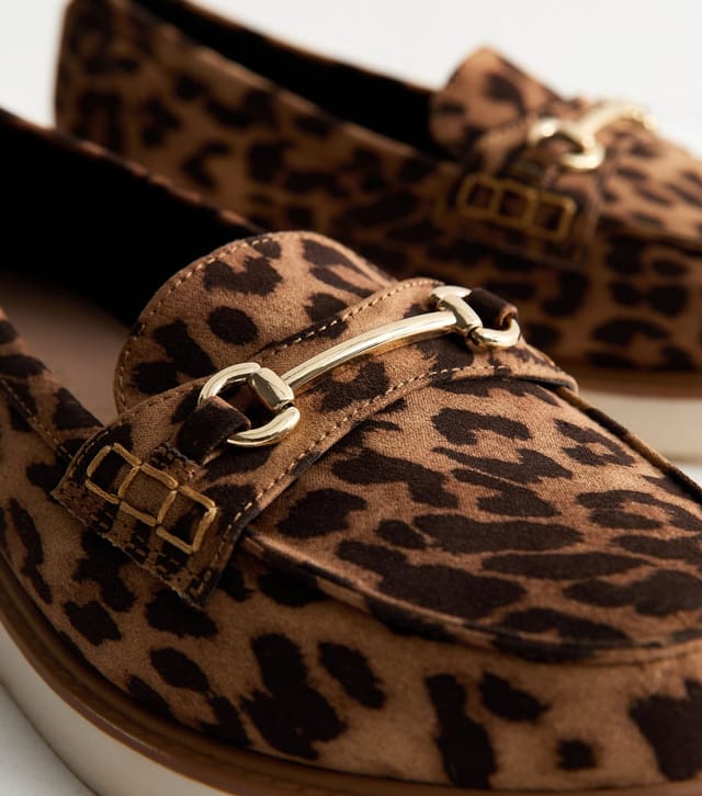 New Look Women's Wide Fit Brown Leopard Print Loafers New Look - 3