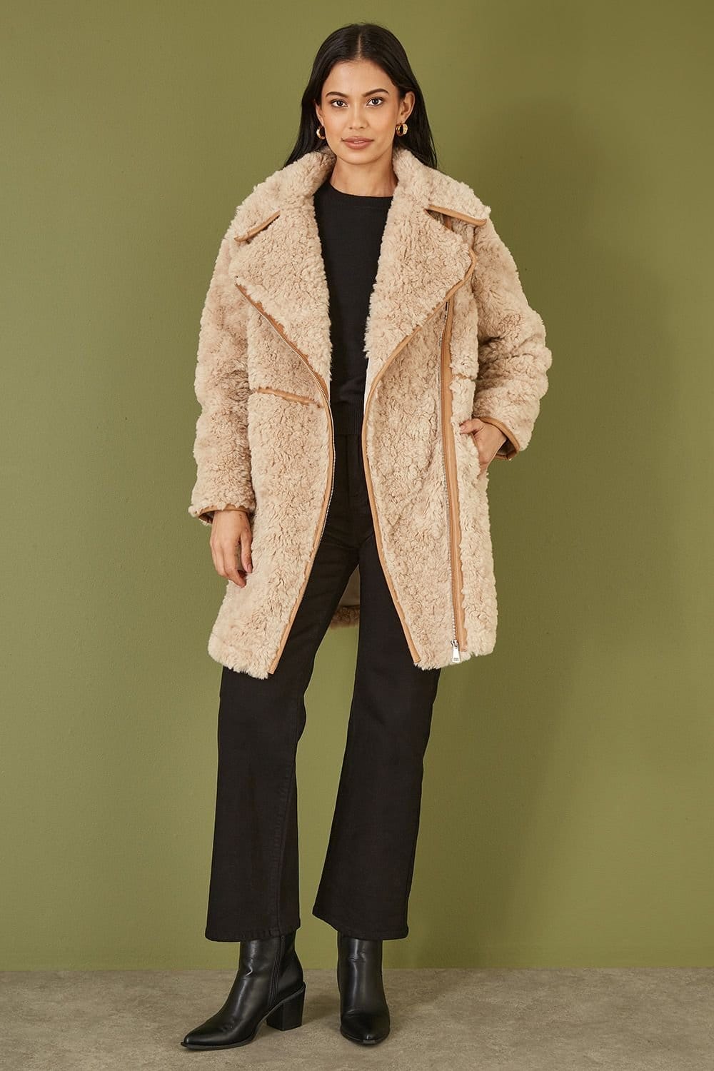Yumi Yumi Women's Brown Textured Borg Long Line Biker Coat - 4