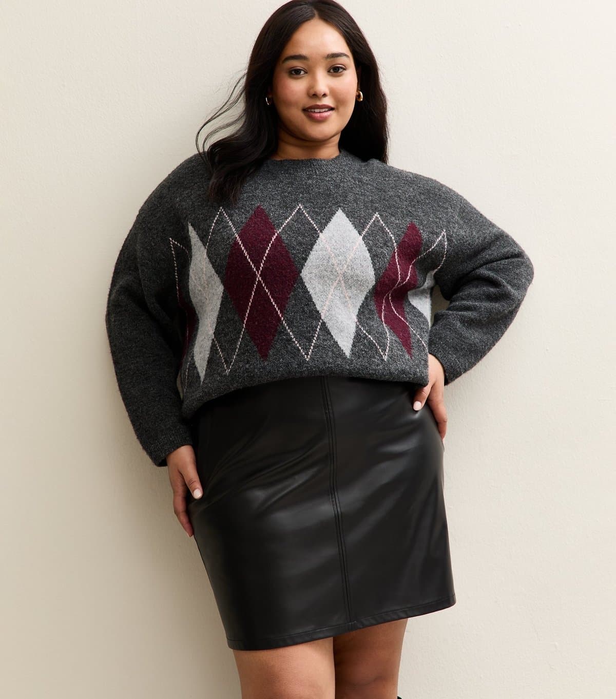 New Look Women's Plus Size Black Faux Leather A-Line Mini Skirt Curves New Look