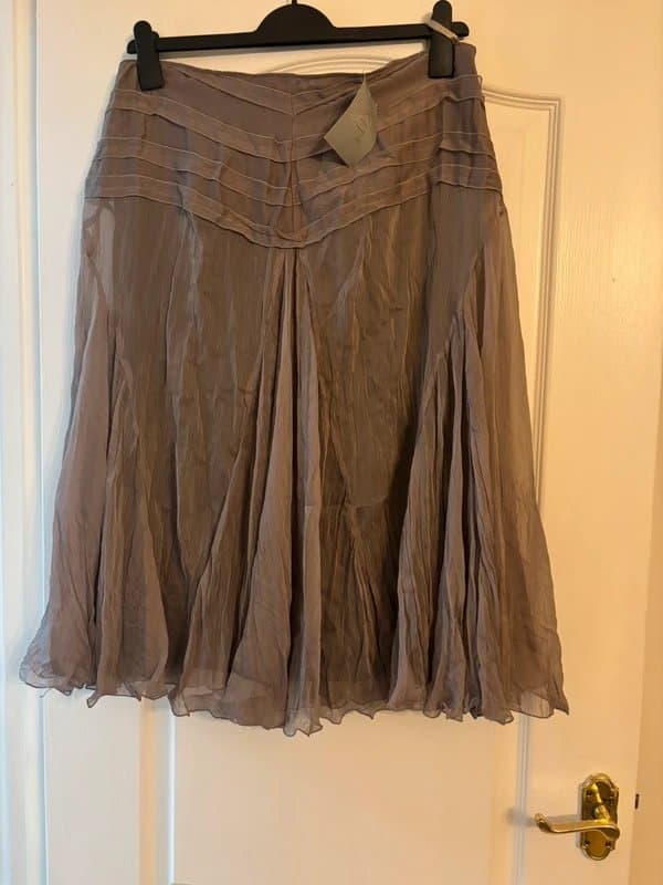 KIT Gorgeous vintage y2k chiffon skirt from kit size 14